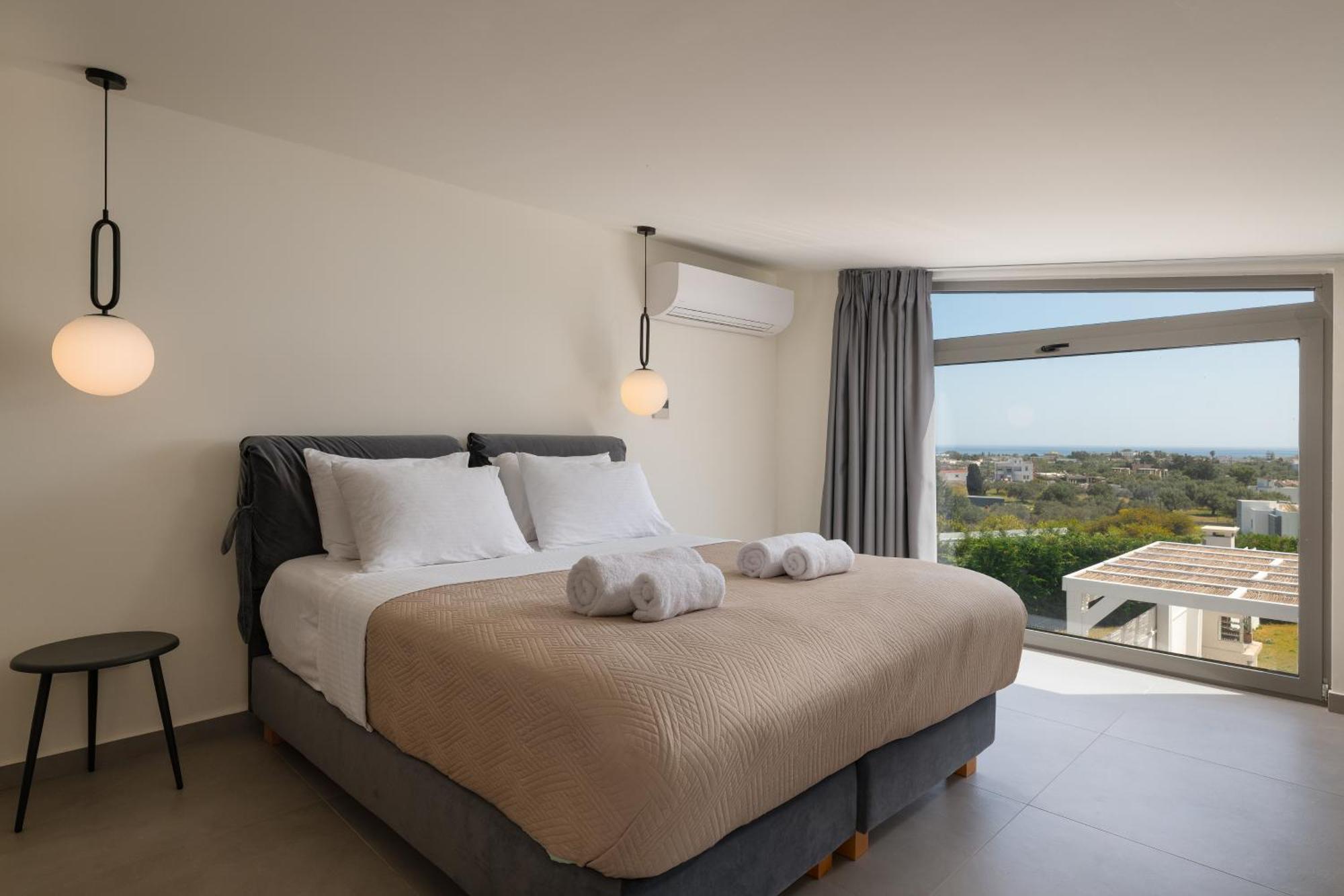 Pantheon Luxury Rhodes Island *