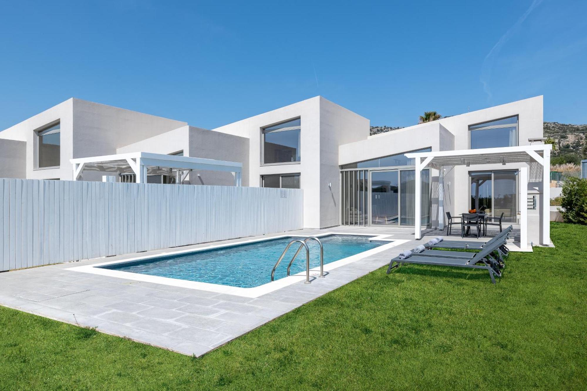 Pantheon Luxury Rhodes Island Vila *