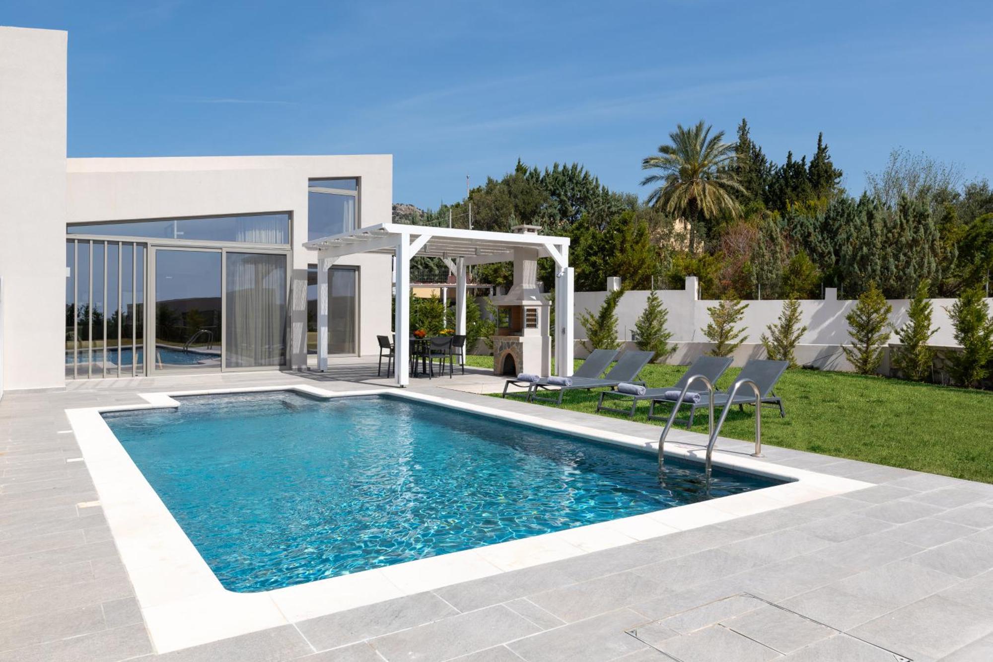 Pantheon Luxury Rhodes Island Vila *