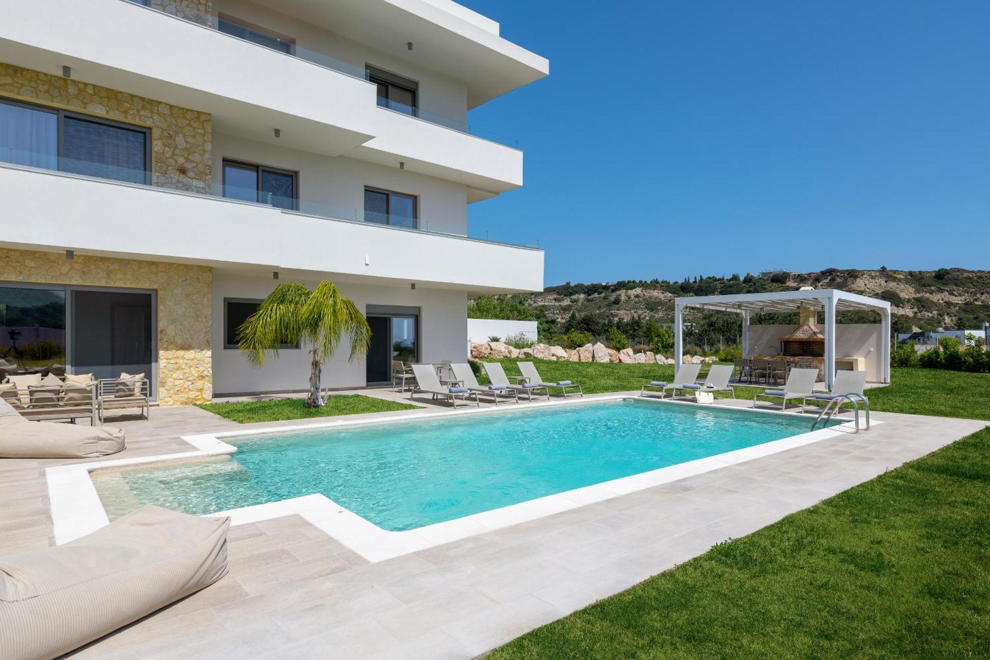 Pantheon Luxury Rhodes Island Vila Afantou